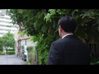 「继父的目的是我…」跟踪者是母亲的再婚对象… 绝悟到无法逃离的‘梓’在恐怖下接受继父持续中出做爱… 东云梓 CAWD-419