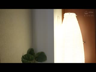 发情中的我对丈夫部下露出胸部诱惑 吉根柚莉爱 KSBJ-337