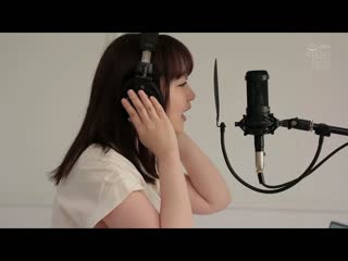 新人 卡拉OK选拔第1位 CD出道的美乳歌姬把肉棒当作麦克风中出AV出道！！ 小波樱 HMN-059
