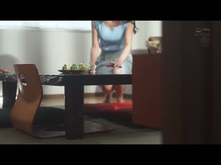 远离人烟的温泉旅馆。结婚3周年的纪念旅行被轻浮男人轮姦…。 栗山莉绪 JUQ-129