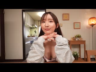 對比自己小一輪，又很出色的義妹單戀了10年。有一天得知她有了男朋友的我，因為嫉妒到處塞滿安眠藥，每天都中出昏迷強暴她…。 楪可憐 PPPE-356