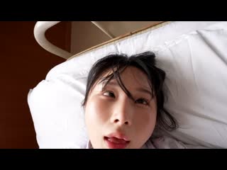 乳頭玩弄失禁 被卑劣的大人雞巴侵犯，白眼高潮大量失禁漏尿敏感乳頭J系 由良佳奈 FJIN-097