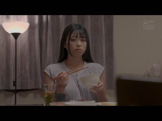 答应让公公只插入十秒，却太过合拍而高潮的我。 花柳杏奈 ADN-442