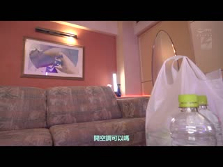 交友软体把上！！ 激可爱G罩杯少妻是即效型方便絶伦砲友婊子。  莉央 NNPJ-531