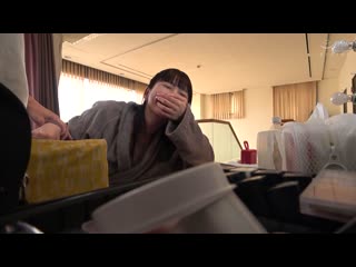 男性化妆师让她口交的问题 MTACO-001