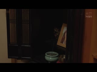 容易被侵犯的身躯… 被凌辱事实让公公父强求持续被侵犯的流汗瑜珈教练妻子 岬奈奈美 IPX-763