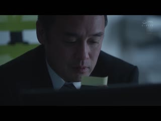 人妻OL的绝对领域 袭击贞淑妻子、对部长言听计从社内羞耻―。 舞原圣 JUL-956