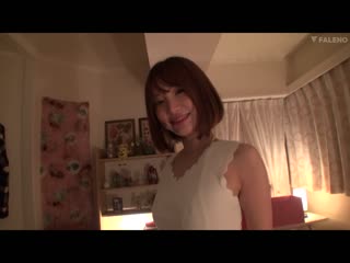 网路全裸的‘分身帐号女子’搞不好是隔壁的天使…与性欲和承认欲求强烈的美人OL在附近见面抽插毎日沉溺射精 天使萌 FSDSS-361