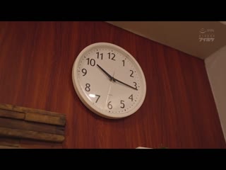 虽然是朋友、喝酒会后错过末班车终电在宾馆住同房就是男女关係。。。 与比男友还温柔的男性朋友持续…絶伦性爱沼。 住同房×NTR 杏小恋 IPZZ-211