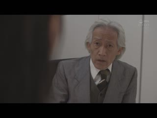 被客户傲慢社长持续中出的出差接待。 青田悠华 JUL-925