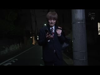 受不了被派遣按摩师触摸敏感部位，最后被偷情了。 雏乃由奈 DASS-624
