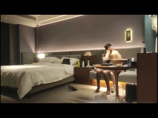 杏吧传媒 点两个妹子留175cm金髮女神吊带白丝激情爆操 xb-531