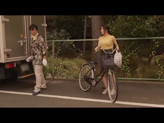 卡车司机与渴望不伦的妻子 对于情夫身上的男人气味无法抗拒地湿透… 妃光莉 ADN-645