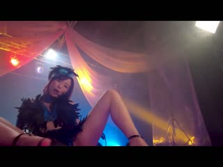 在脱衣剧场跳舞的人妻 流川春香 JUQ-508