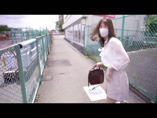 新人 专属19歳AV出道 ‘普通’之中看得出的巨星原石 石川澪 MIDE-974