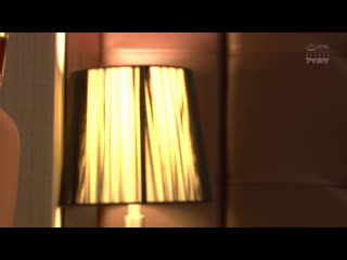 赶不上末班车的前辈社员NTR 被上司内射一晚上的女部下  岬奈奈美 IPX-298