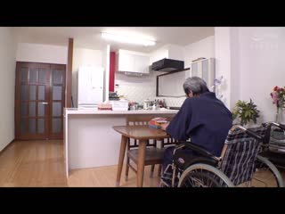 被初老小说家饲育的编辑妻子 滨崎真绪 NACR-572