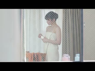 和对面房间的绝伦巨乳大姊(人妻)一个劲地练习骑乘位做爱 吉永好美 STARS-436