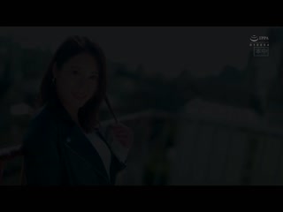 解禁 筋肉苗条东京美人 初次的真正中出性爱 都月琉衣纱 HMN-410