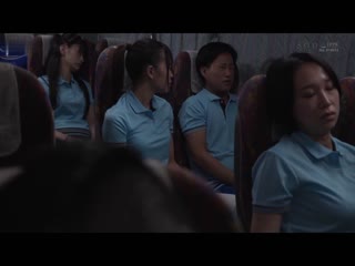 竞泳选手团集训 远征巴士NTR 青木桃 STARS-704