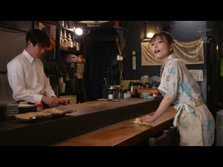 因为是这样的时代…总之想在平民店裡舒服地射出来！在千元居酒屋肚子和肉棒都大满足！超好色女将的过激全身口交 新村晶 FPRE-186