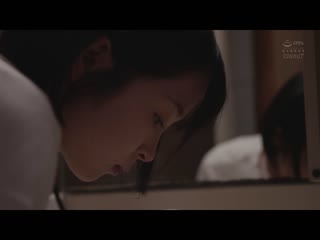 在家裡蹲哥哥外遇父亲精神崩坏母亲的家庭与哥哥中出近亲相姦。 日向夏 CAWD-539