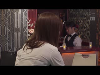 缩短时间营业逆NTR 关店后、隐瞒妻子两人亲密在一起。摩擦子宫疯狂高潮扭腰持续中出的我… 朝日奈花恋 MIAA-473