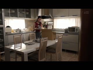 【最烂的过去】NTR谢罪报告 被弟弟说妻子被睡走的事。 本庄铃 STARS-527