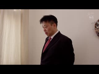 绝对领域 丰满大腿制服走光诱惑美脚挑逗 小恶魔过膝袜美少女 三上悠亚 SSNI-618