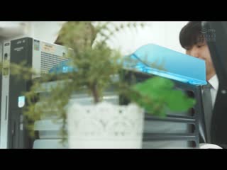 与高傲女上司二人独处就能简单让她堕落（笑） 成为只属于我的口交宠物。 岬奈奈美 ATID-521