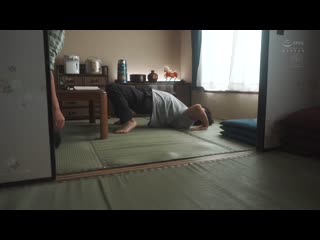 「想兴奋就随时来找我…」我找人妻泡泡浴帮我脱童贞，结果竟然是她朋友的妈妈优璃音！我被她超棒的服务弄到疯狂，不管三七二十一地猛幹到中出！ 月野优璃音 ROE-291