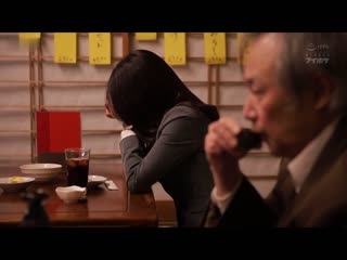 失恋OL女子… 藉者酒意反将中年大叔带回家≪自暴自弃做爱≫ 桃乃木香奈 IPZZ-086