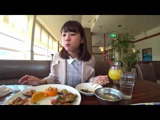 與18歲地下偶像18誕生日前日的回憶制服約會。經過兩年的完全檔案映像 FC2-PPV-1066447