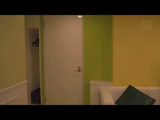 虽然您有老公我有妻子、与职场同事持续求合到朝阳昇起。 白峰美羽 YUJ-008