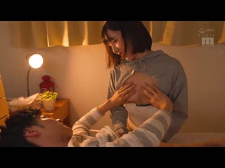 接受女友姊姊彼女挑逗的我…丧失理性暴走中出做爱 白桃花 MIAA-609