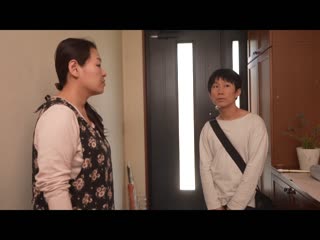 为了找工作暂住亲戚家看见阿宅大姊性感巨乳巨臀无防备晃动让人已经受不了 花柳杏奈 DVAJ-626
