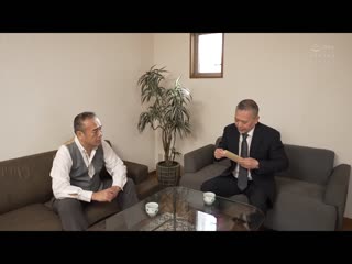 老公不在家的5日间、被命令禁欲到初夜的我被性豪公公身心都被调教―。 不指望的政略结婚、公公盯上的是我…。 向井蓝 JUQ-101