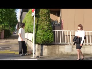 通勤撞钟追逐强奸 每天都看到的通勤OL被安眠药绑架，抵抗就掐喉巴掌巴，完全变成M女，主动求着强奸 本田瞳 SORA-597