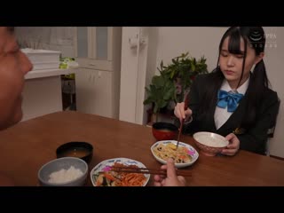 鬼畜父亲的性玩具 与男友撕裂的制服美少女 绀野美衣奈 AMBI-148
