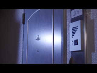 丈夫的学生直到考试结束那天…沉溺在婚外情色的裸体模特儿 椎名心春 MEYD-974