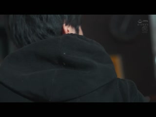 随着甘甜呢喃、我直到大学留级、沉溺在与人妻窝在家做爱…。椎名由奈 JUQ-342