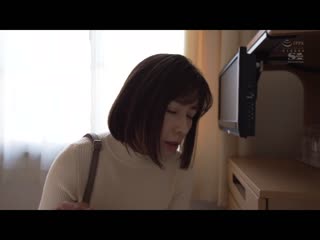 巨乳马上露出制服工作的贫困妻地下打工 奥田咲 SONE-024