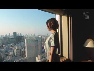 新人NO.1 STYLE 聪明又淫荡的女孩！年轻又漂亮的教育实习生！纟井瑠花AV出道 SONE-568