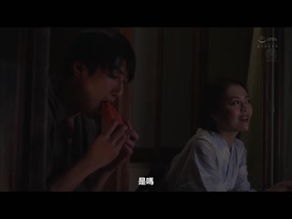 被人妻压倒般流汗扭腰摆臀到不动射精。 藤环奈 JUQ-466