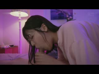 超认真的土气眼镜继姊其实是小恶魔！ 穿着长裙偷偷要求马上无套插入！在双亲面前不被发现般紧张偷偷连续高潮！ 并木爱菜 ROYD-166