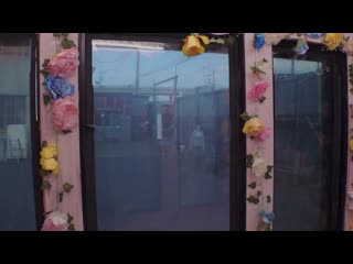 Deeps x Magic Mirror Bus合作计画 大手航空公司服务员美人机长让处男鸡巴用无手吹奏改善早洩！ DVMM-222