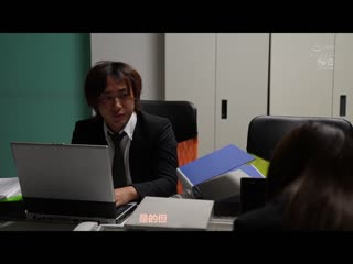 醉酒的后辈满是破绽… 输给轻浮无防备露出胸部一整晩都在做爱的我 天音真比奈 SSIS-530