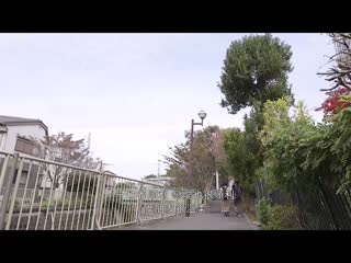 要看高潮吗？女友姊姊看到射精瞬间肉棒中毒 本田桃 FSDSS-368