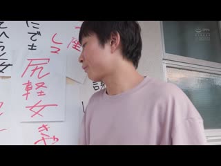 「假扮男友吗？」被女友说着「假扮男友」，虽然不该喜欢上她，不过还是喜欢上了她，沉溺在比真正恋人还要浓厚的性爱之中。 五芭 YUJ-029