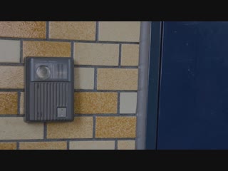 早起邻居人妻不穿奶罩倒垃圾真欠幹 上野真奈美 1pondo_071319_870